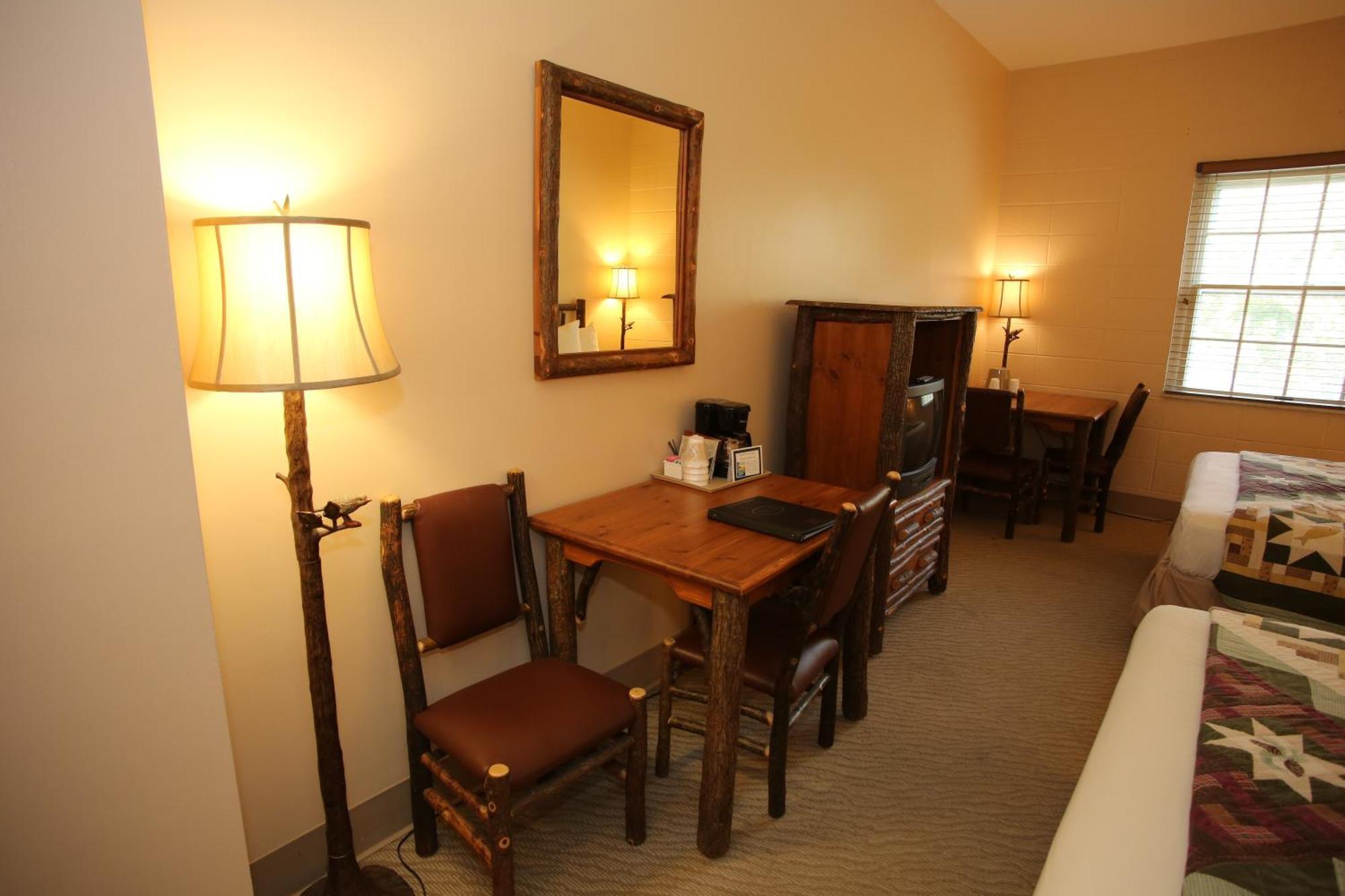 Spencer Canyon Inn מראה חיצוני תמונה